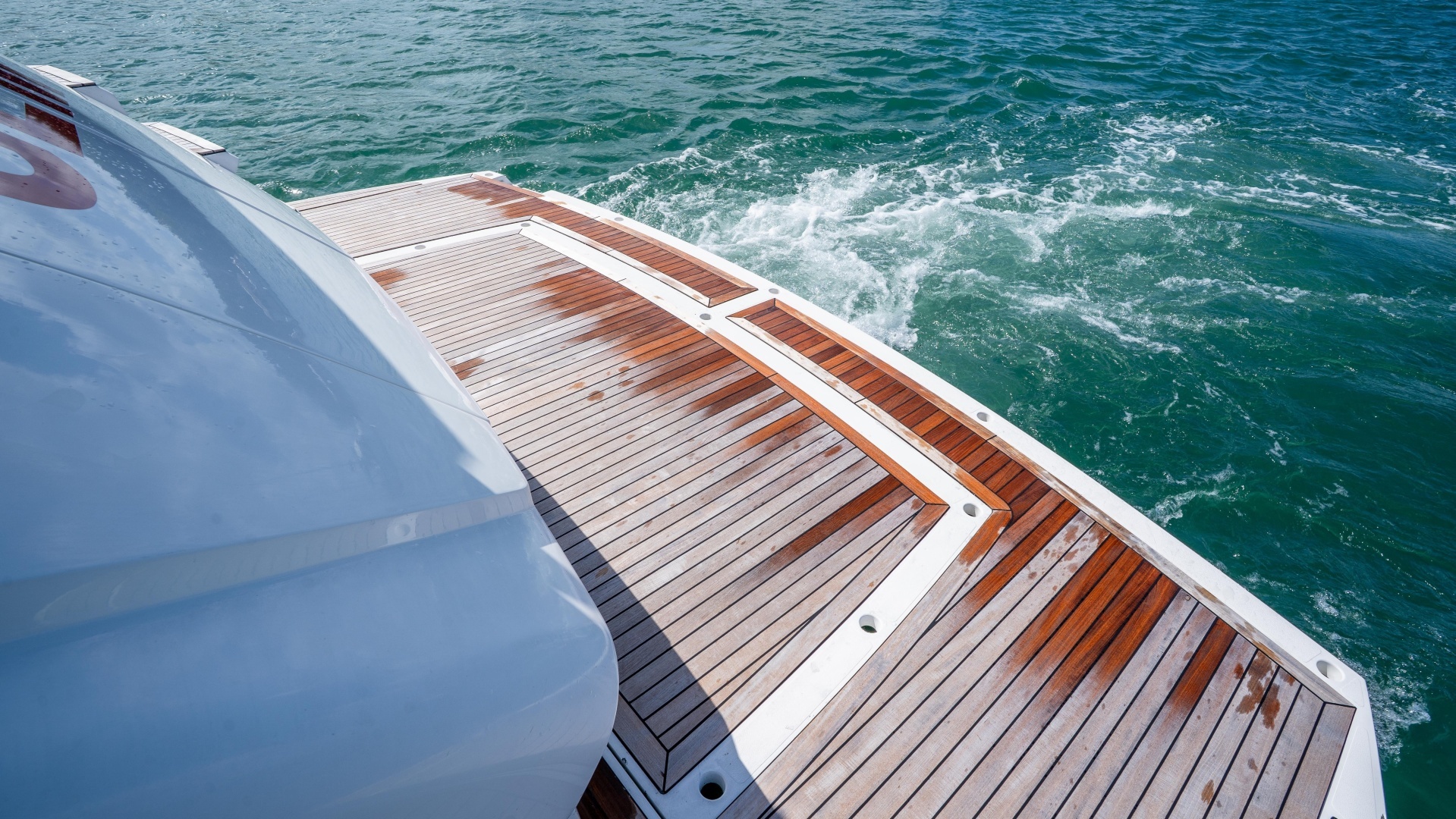 2014 Sunseeker 68' Sport Yacht - Image 12