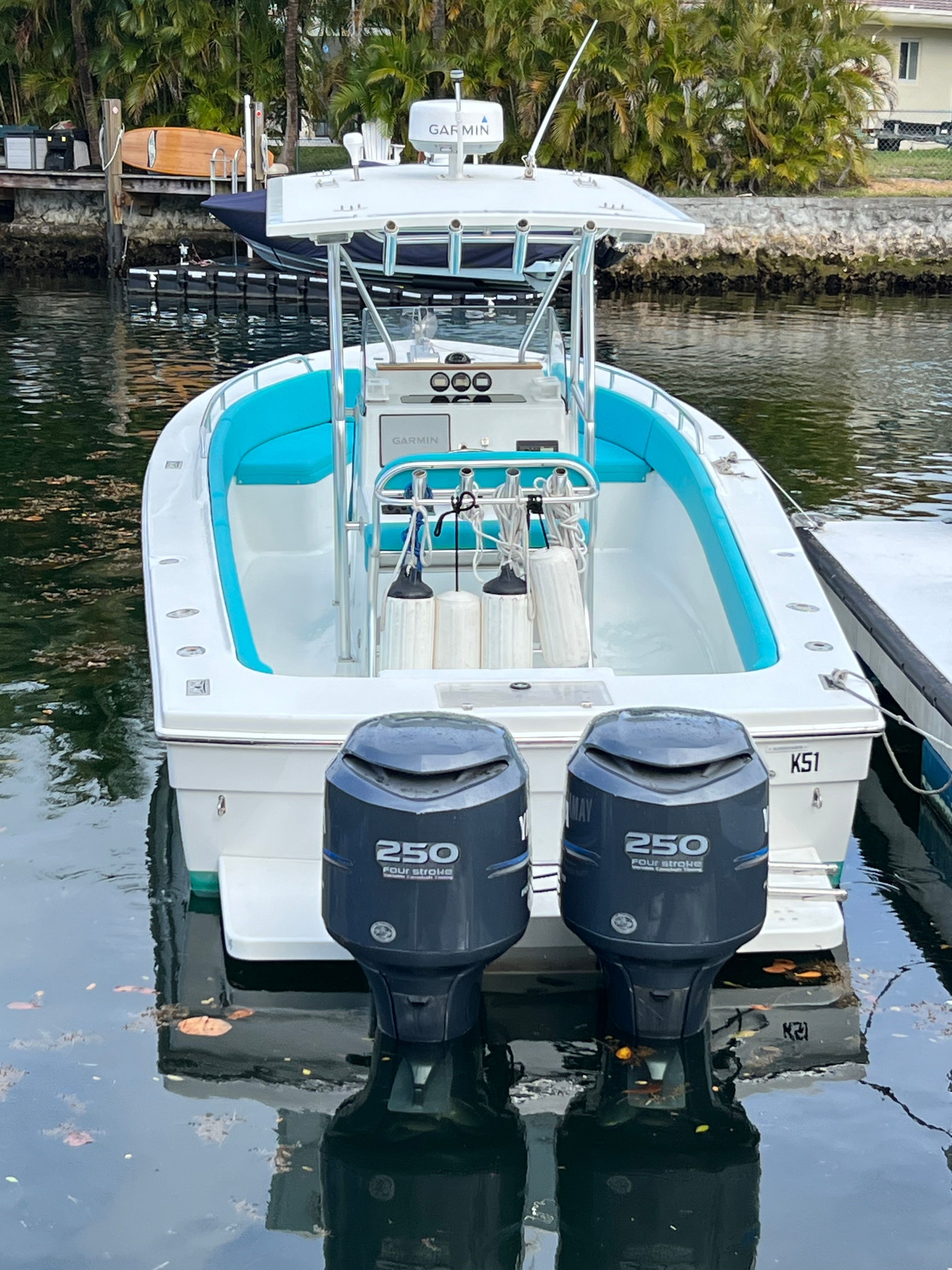 2008 Custom 28 Center Console - 3
