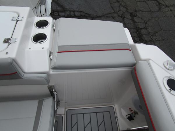 2025 Solara S-250 CW boat interior with cup holders and cushioned seating.