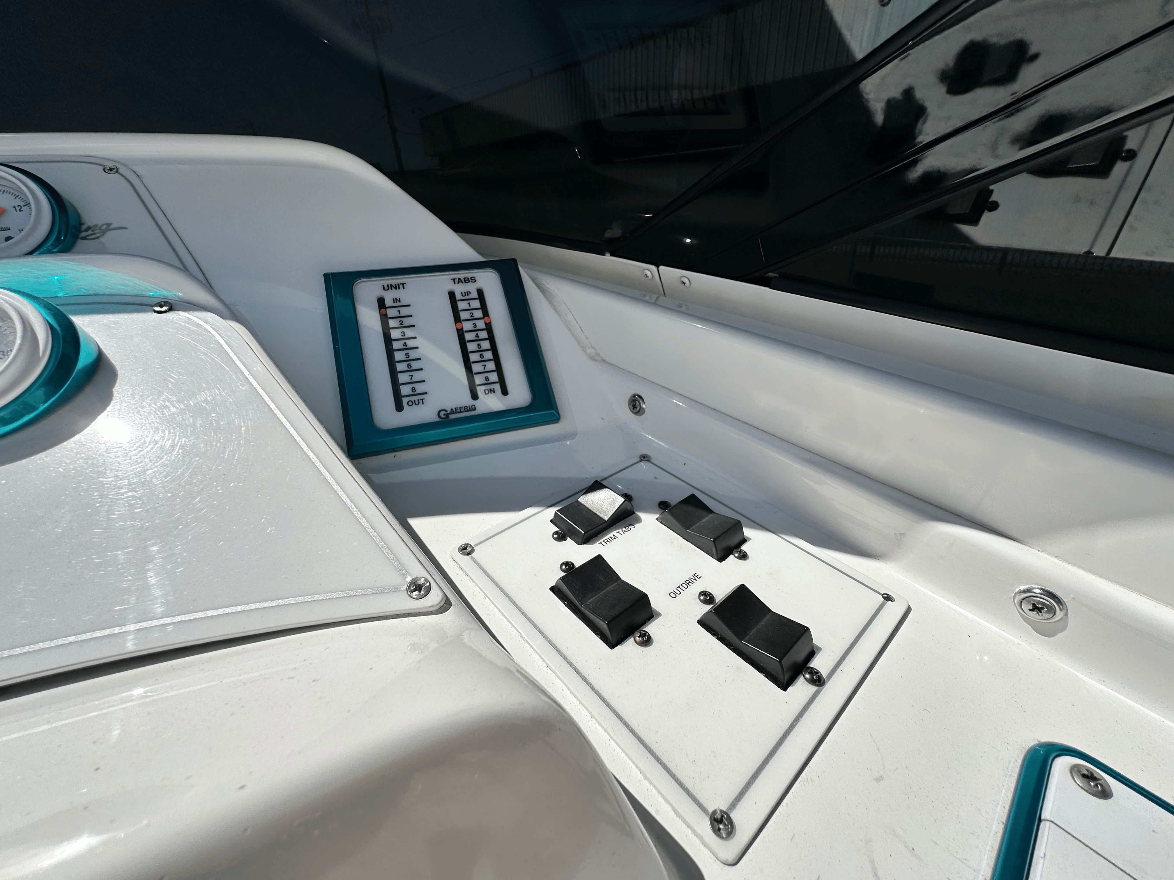 1998 Wellcraft SCARAB - 15