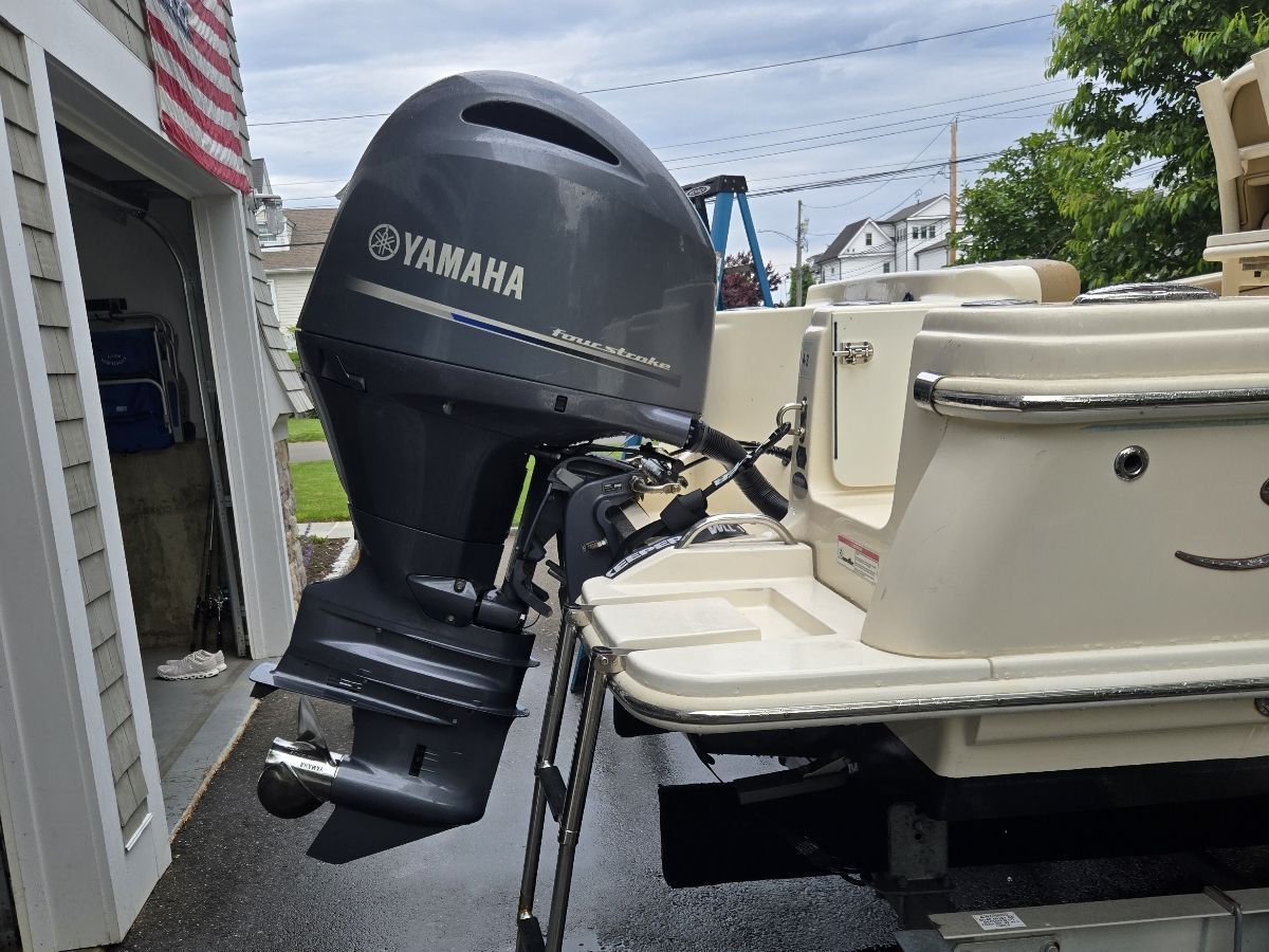 2019 Scout 215 XSF - 10