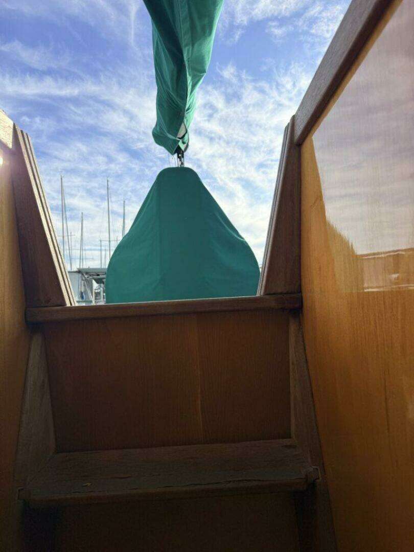 2007 Schooner — - Image 24