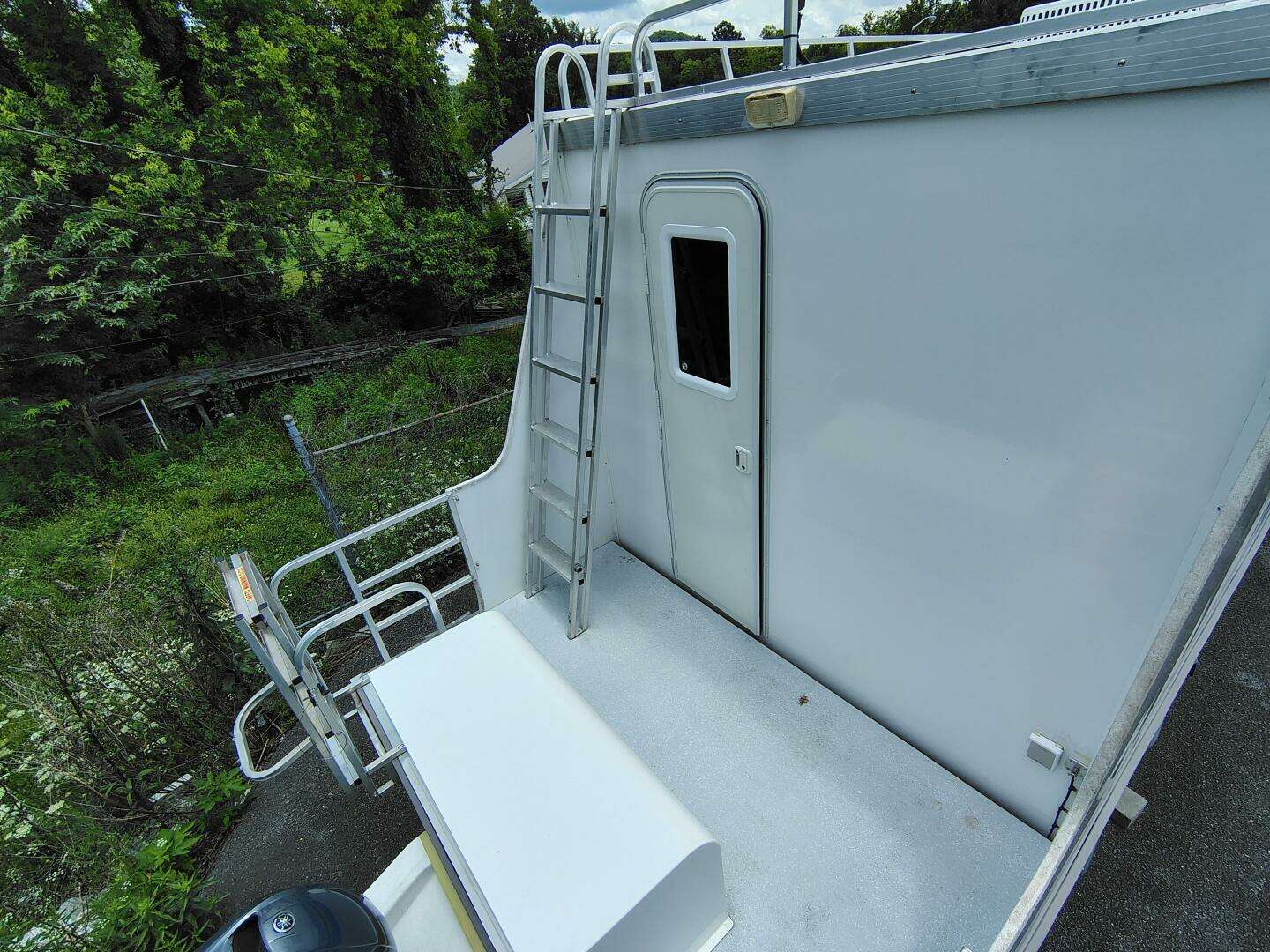 2017 Catamaran Cruisers Lil Hobo 31 - Image 15