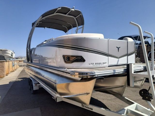 2025 Tahoe LTZ Entertainer 25 FT - 20