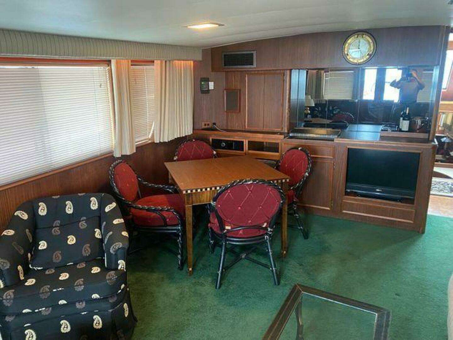 1983 Hatteras 53 ED - Image 8