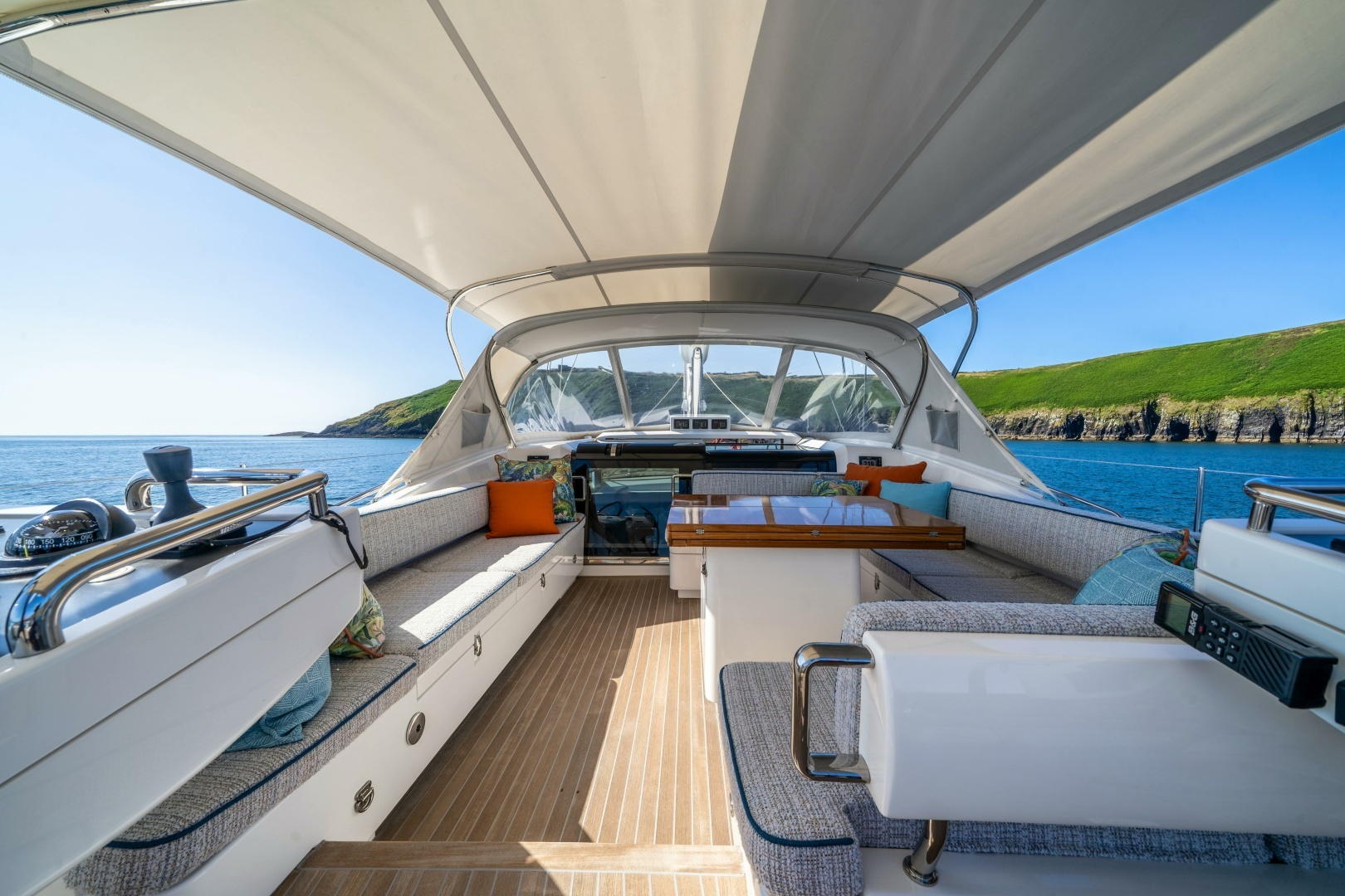 2013 Oyster Yachts Oyster 885 - Image 16