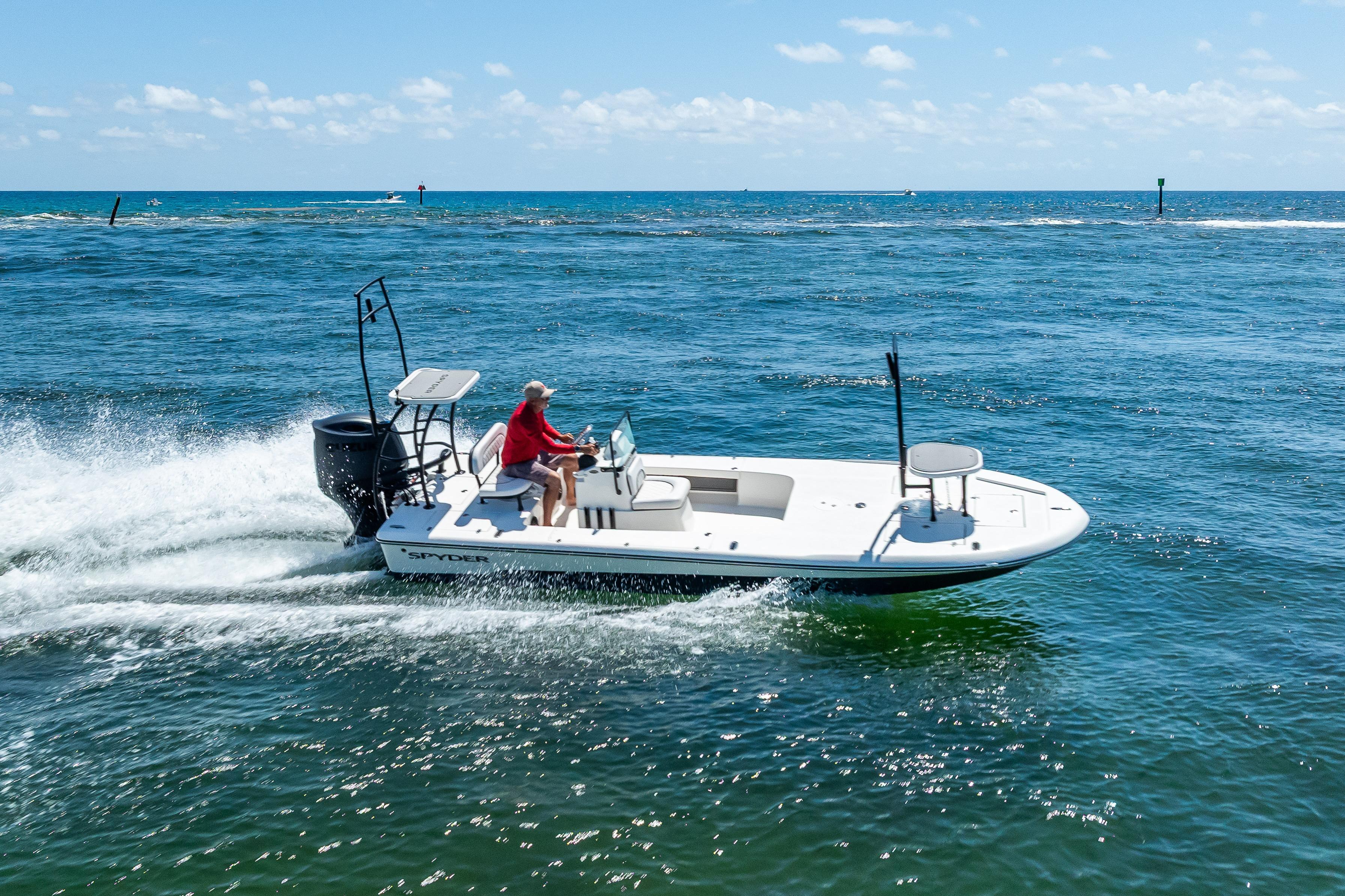 2026 Spyder FX19 Vapor
