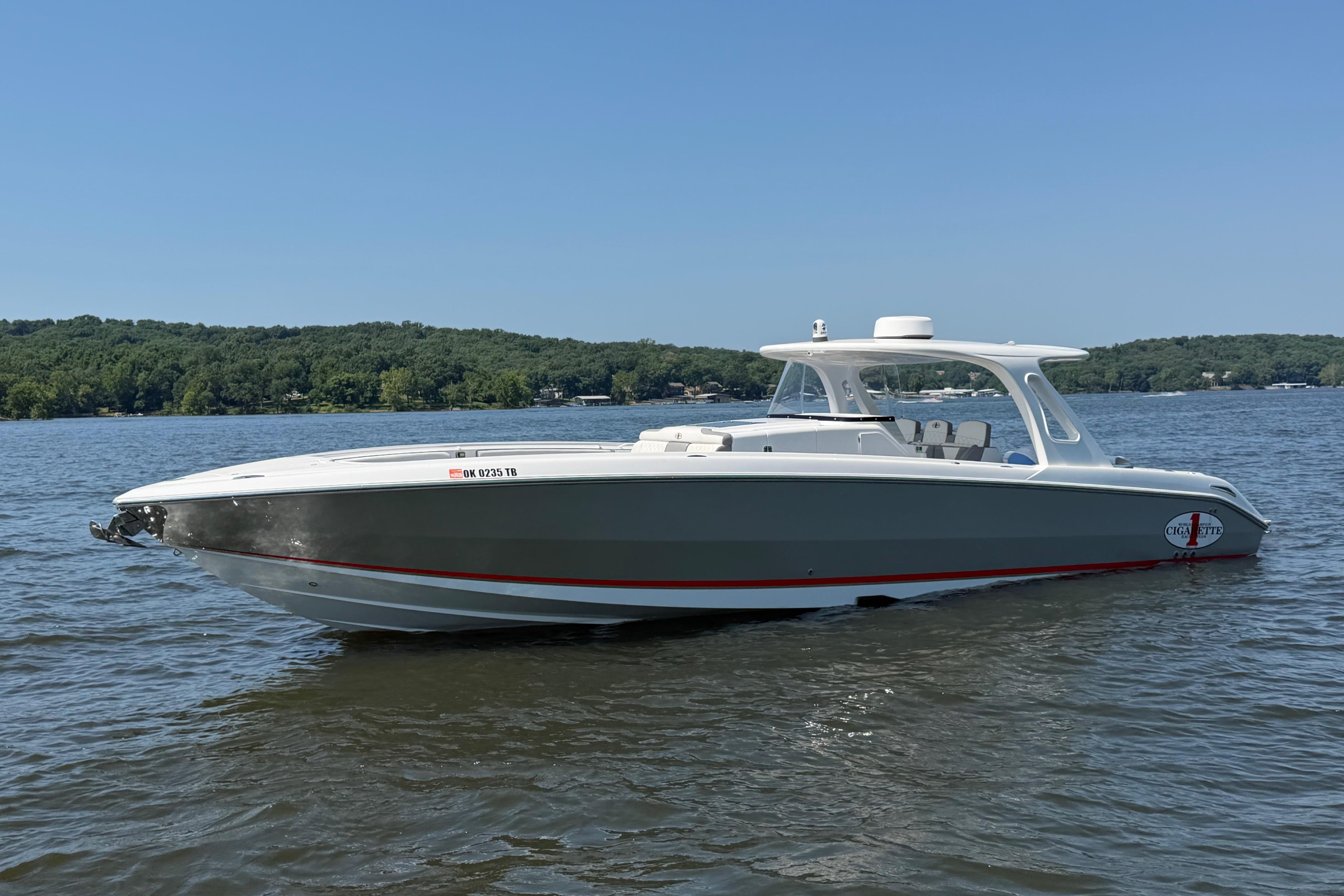 2015 Cigarette 41' Nighthawk SD Edition