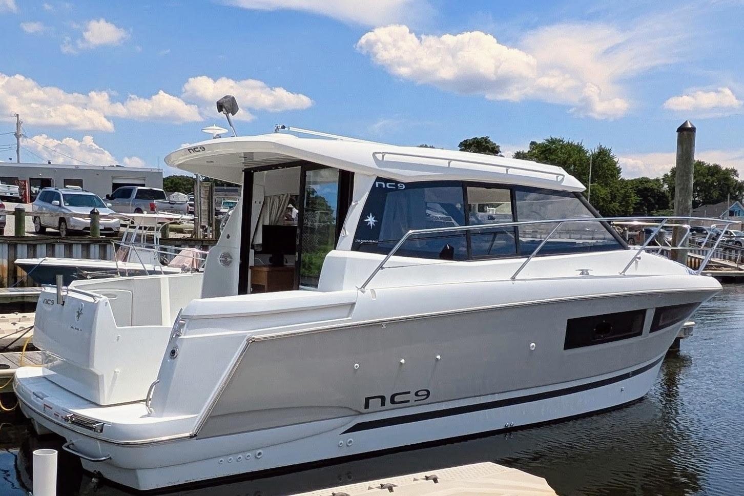 2019 Jeanneau NC 9
