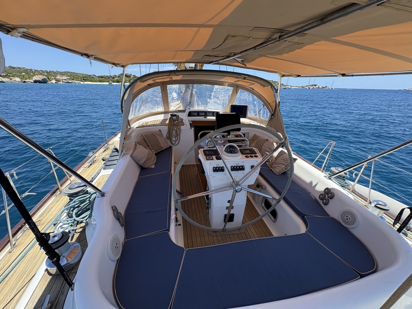 2005 Oyster 56 - Image 4