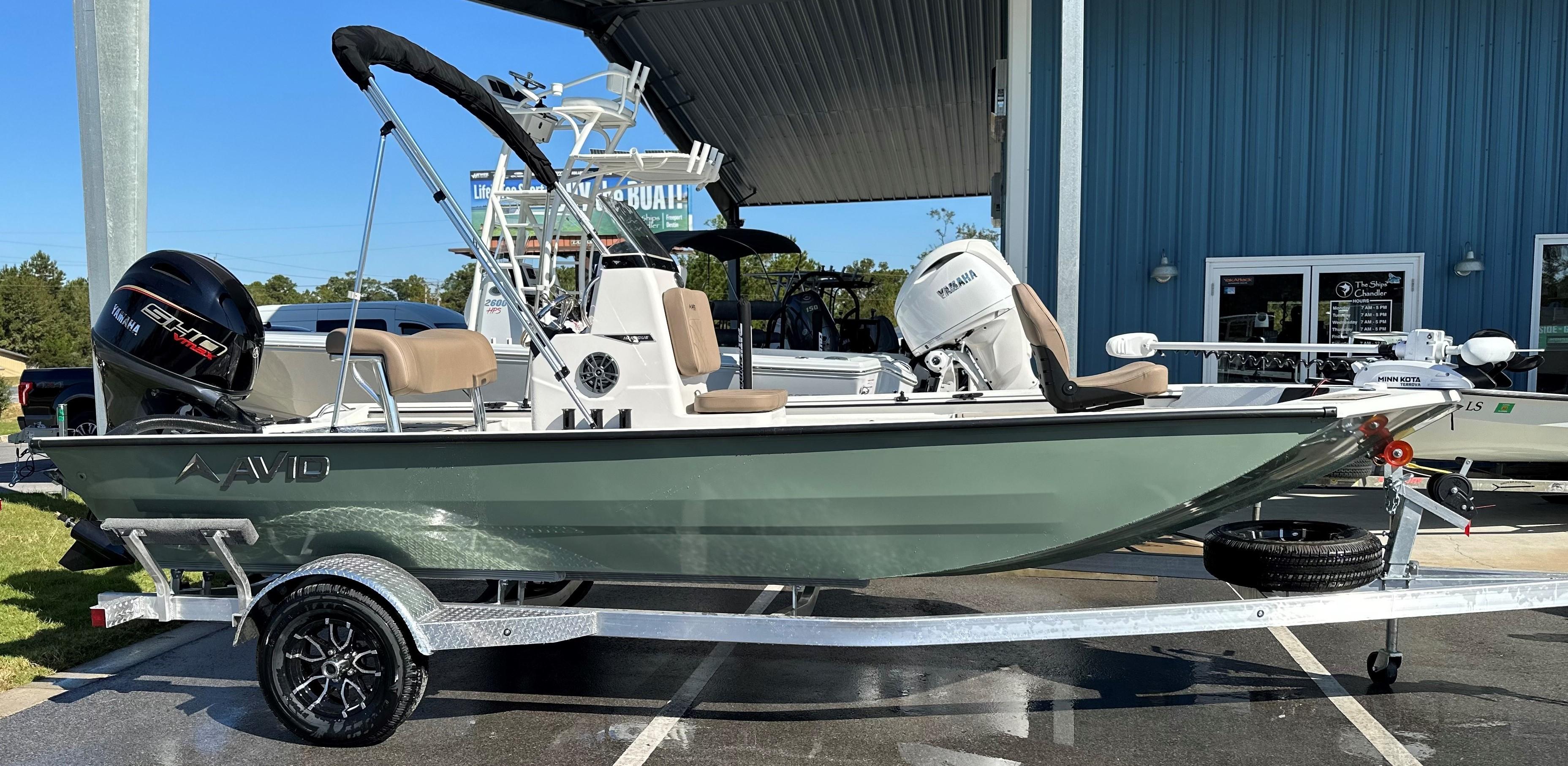 2025 Avid 18 Rogue