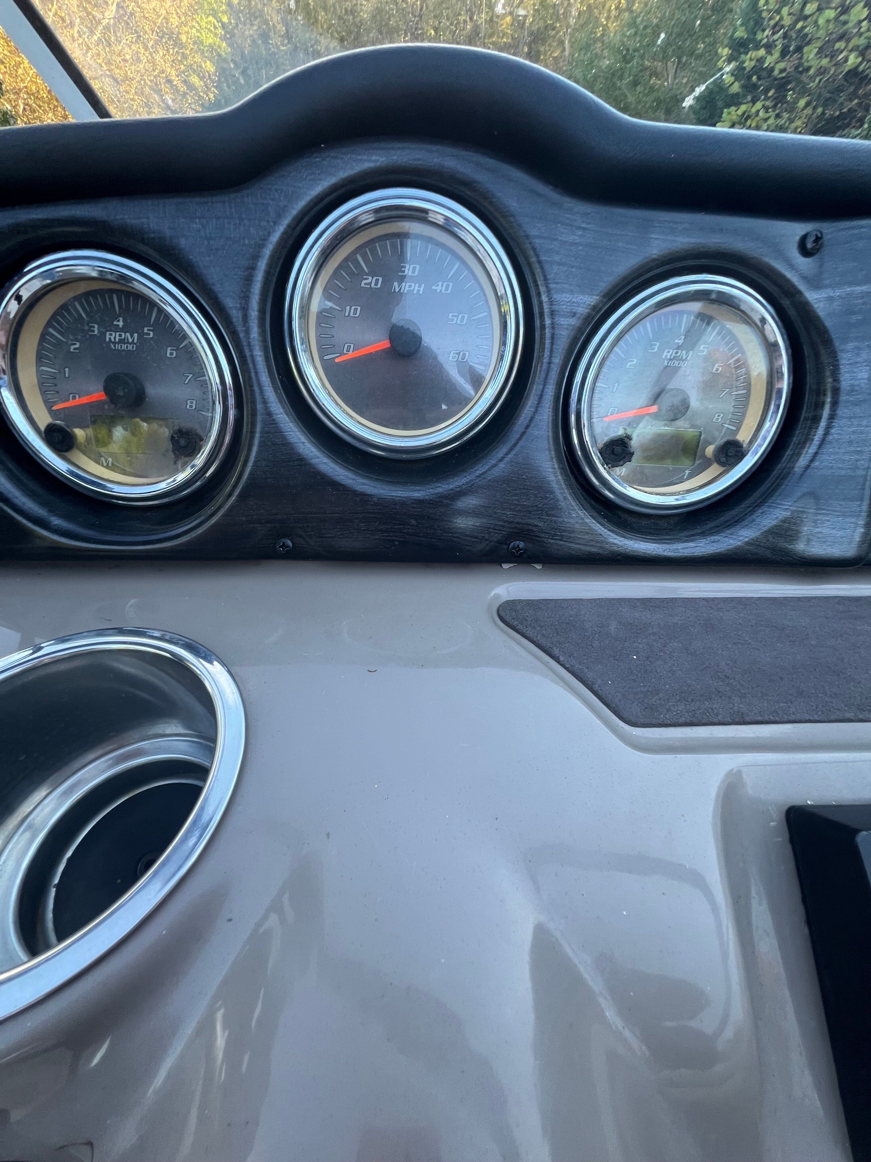 2010 Yamaha Boats SX240 HO - 8