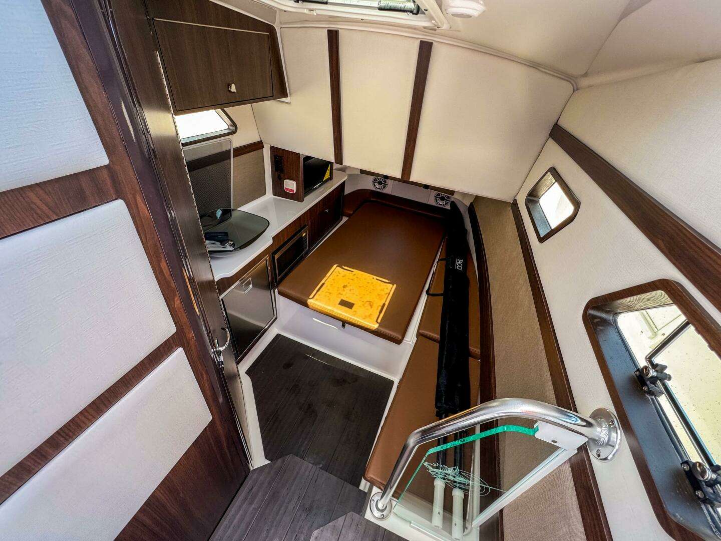 2025 Edgewater 370CC - Image 22