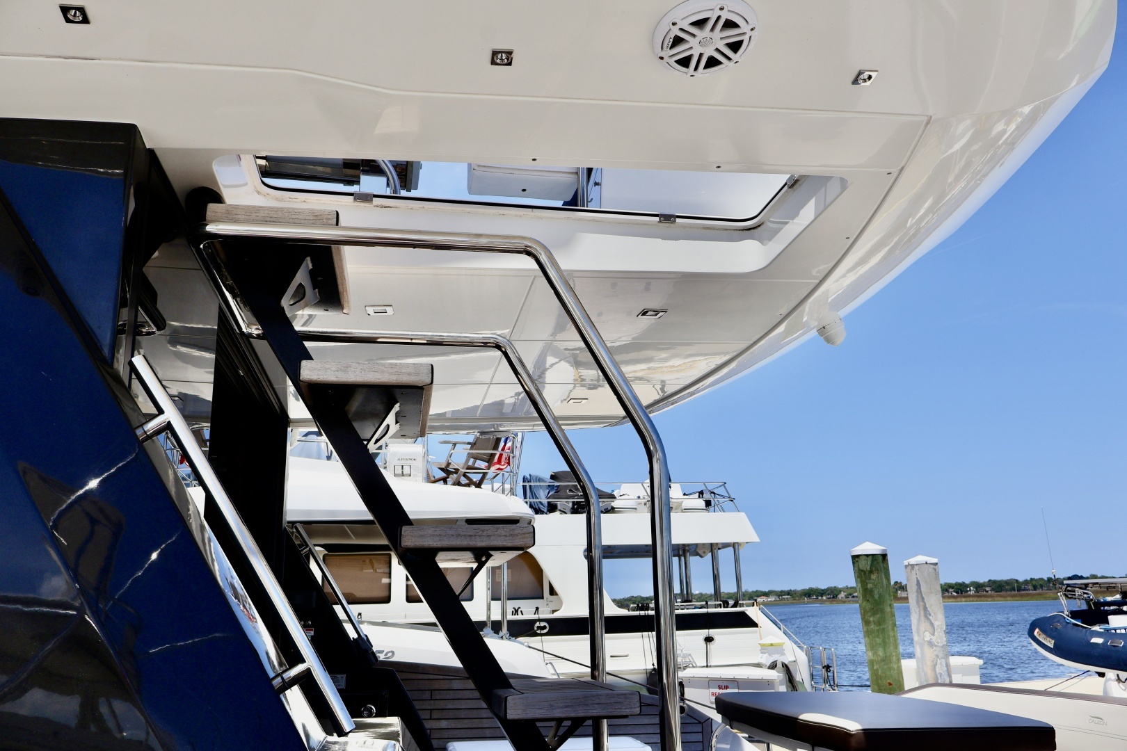 2022 Galeon 500 FLY - Image 21