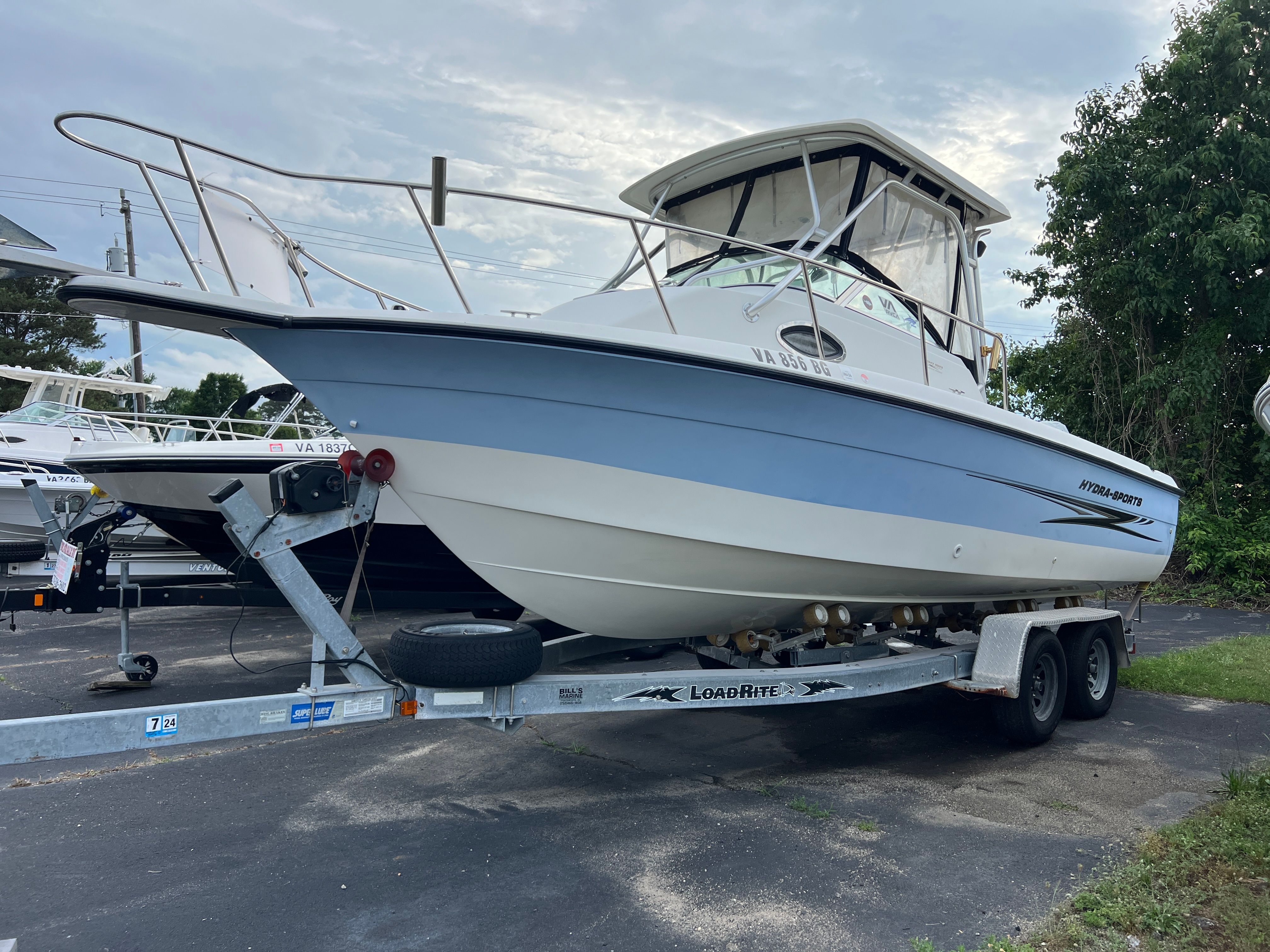 2004 Hydra-Sports Lightning 230 WA
