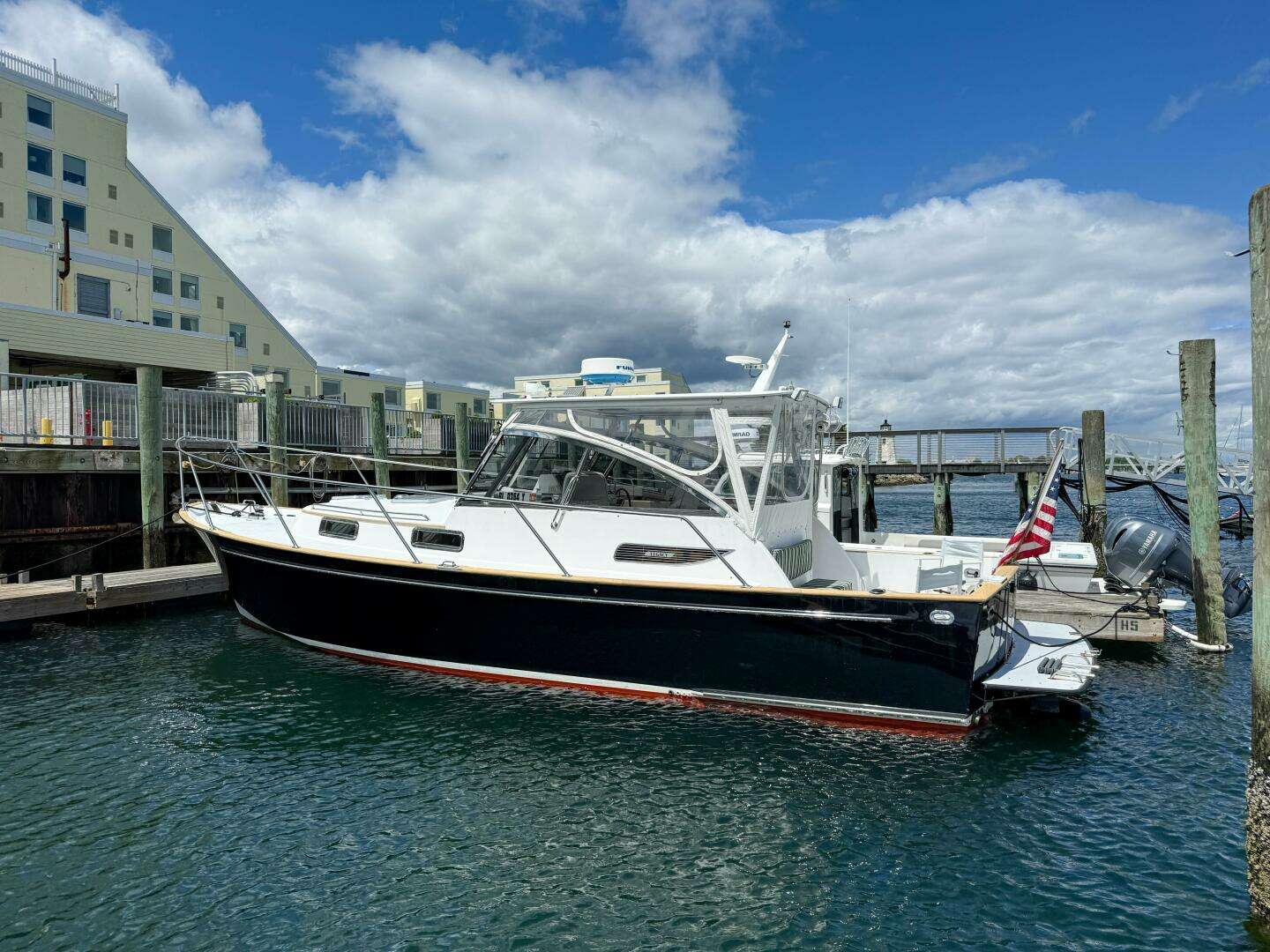 2002 Legacy 34 Express Twin Jet - Image 7
