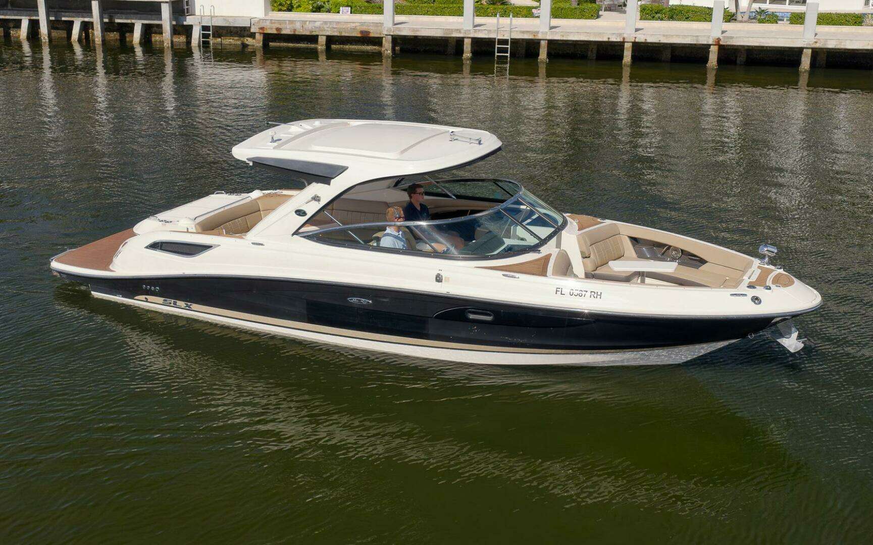 2016 Sea Ray 350 SLX - Image 46