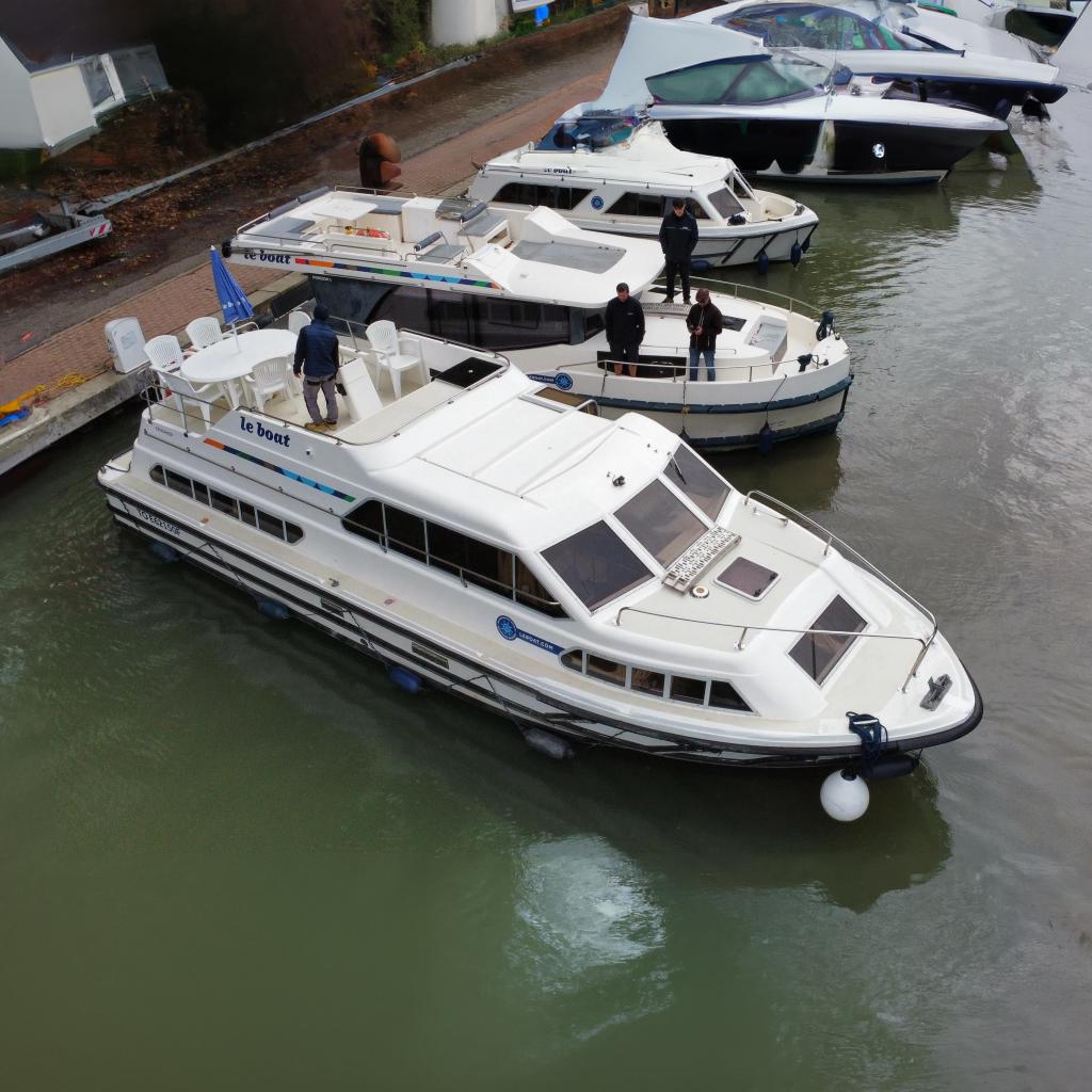 1996 Le Boat Crusader