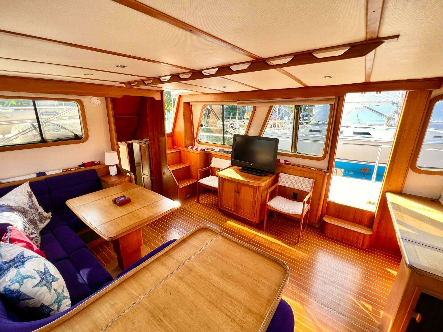 2001 Sabre Sabreline 47 - Image 16