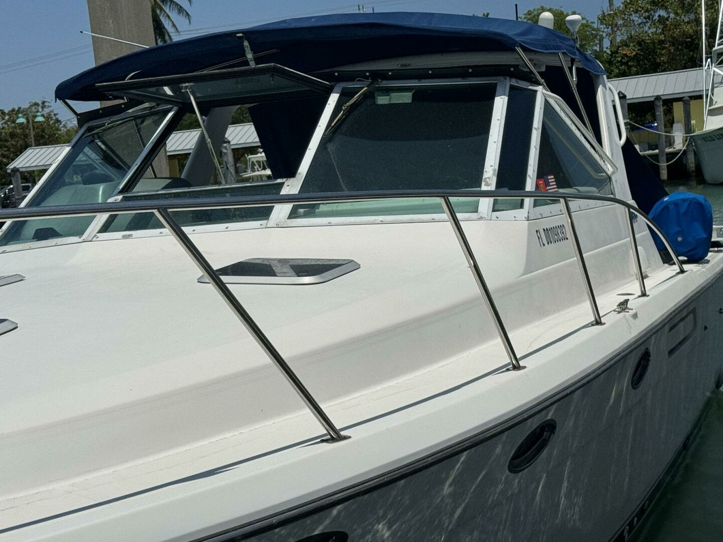 2000 Tiara Yachts 3100 Open - Image 30
