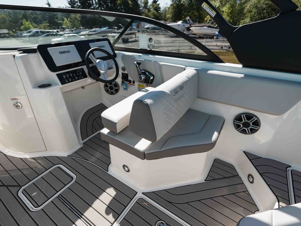 2026 Sea Ray SDX 230 - 8