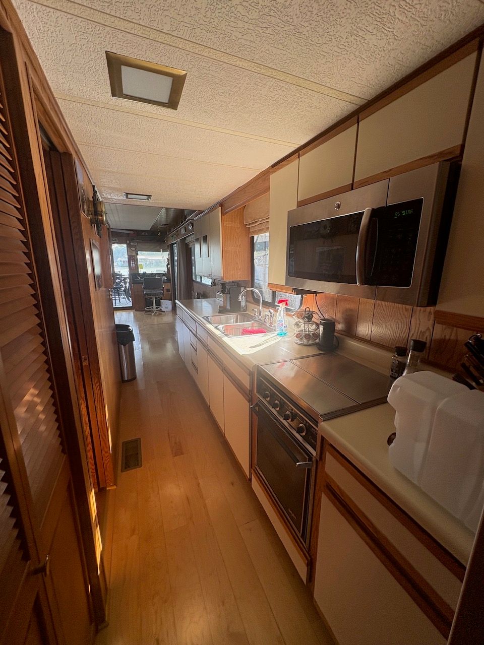 1989 Sumerset Houseboat