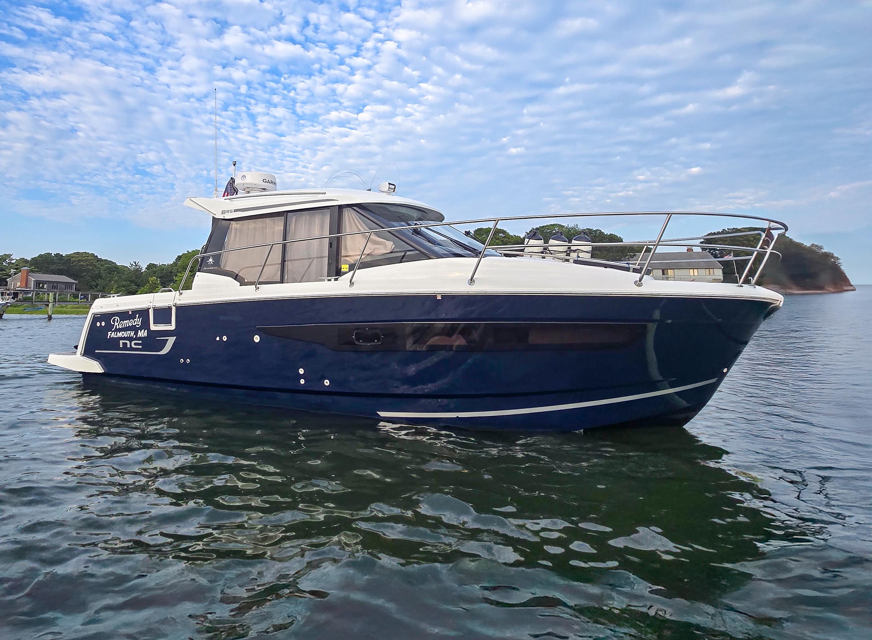 2021 Jeanneau NC 895