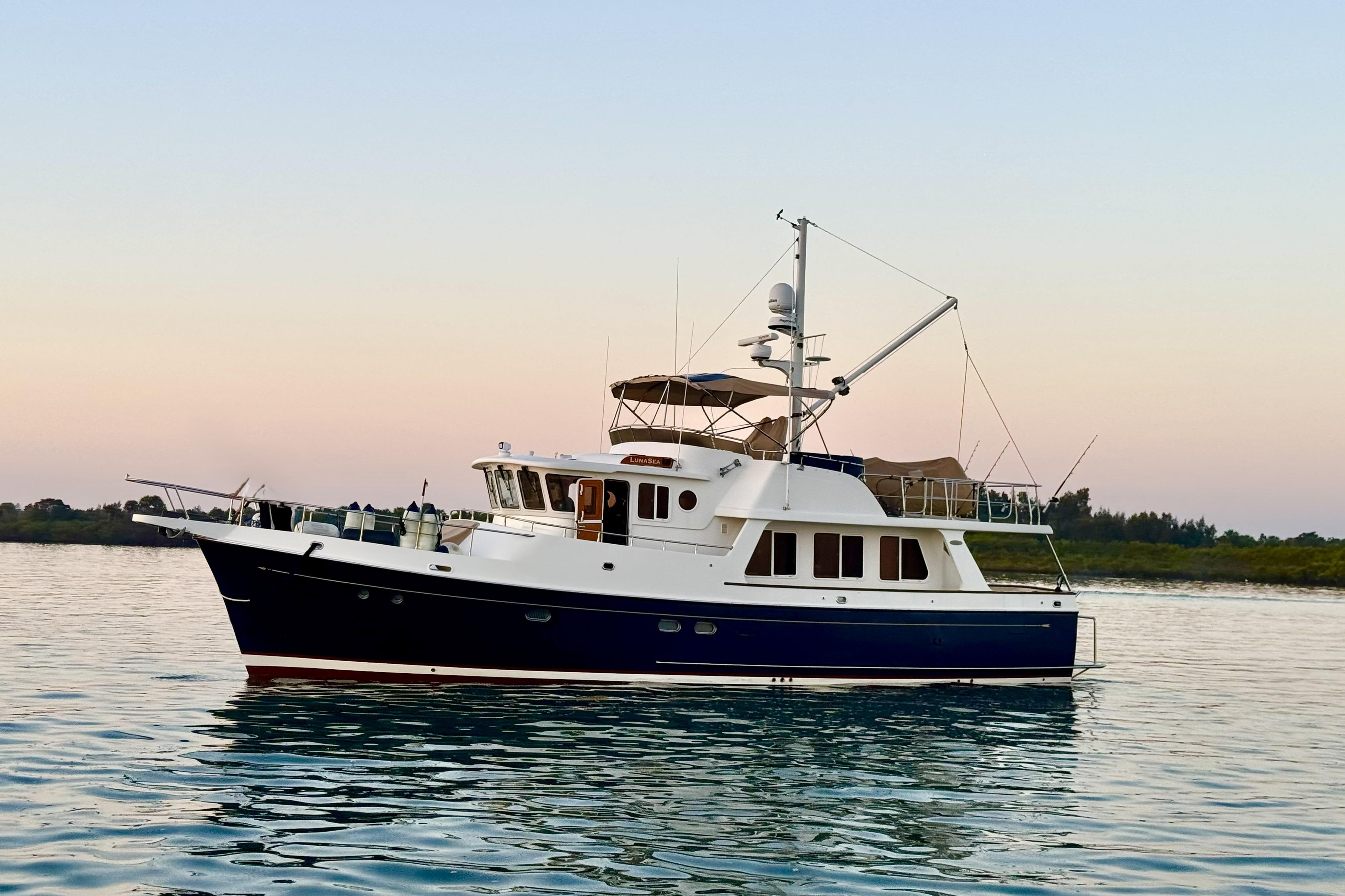 2004 Selene 53