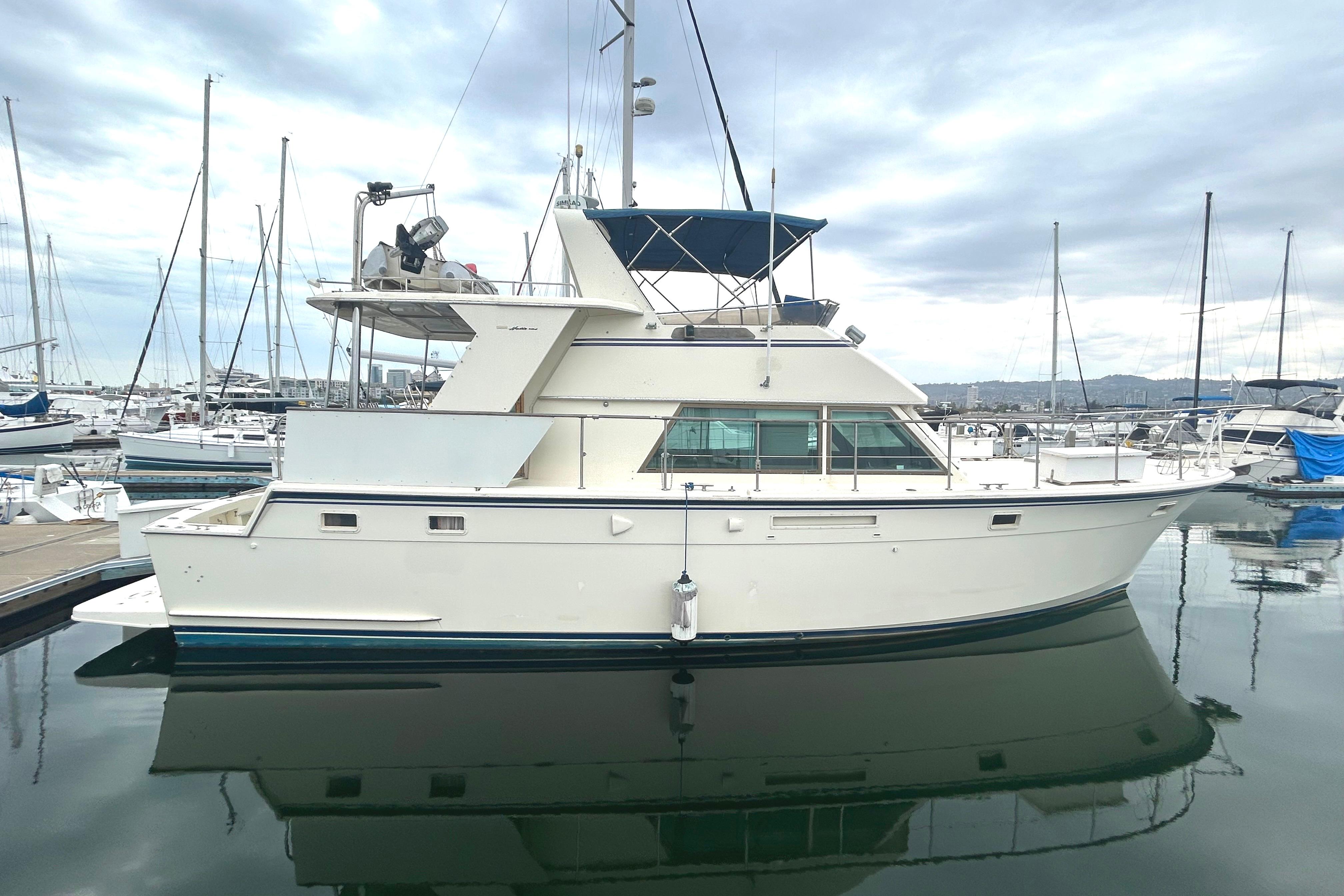 1981 Hatteras 48 Cockpit Motor Yacht