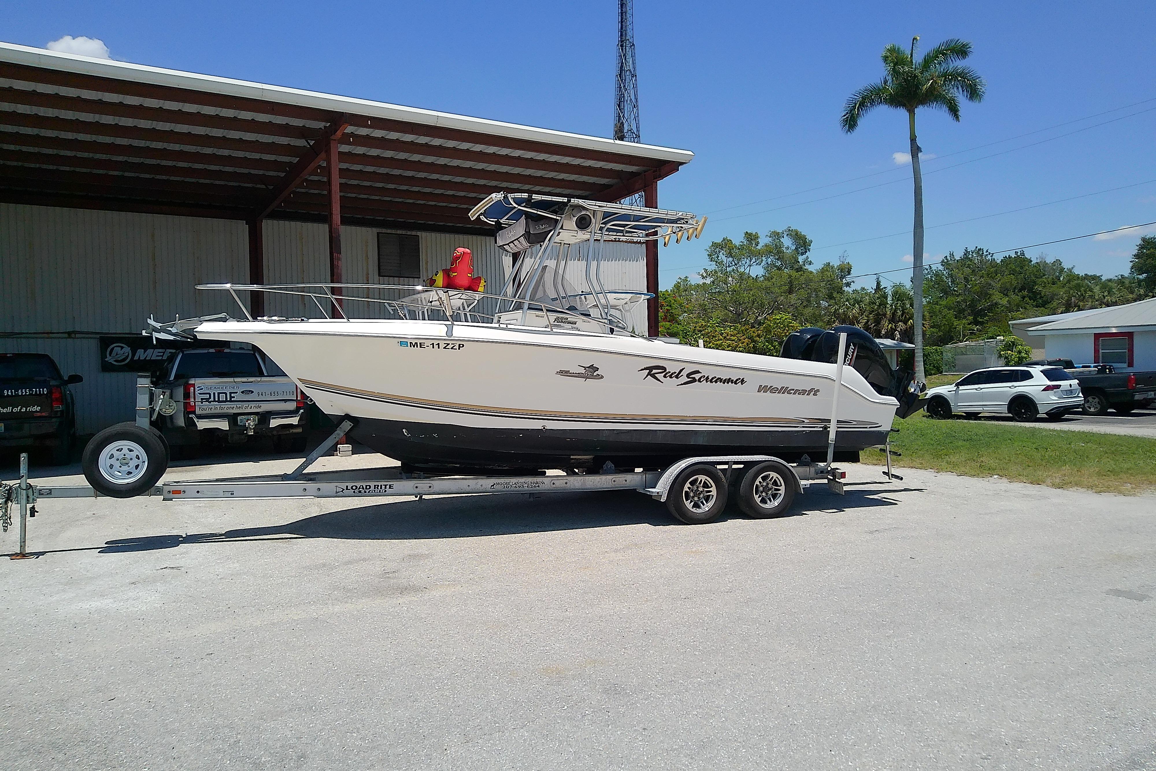 2003 Wellcraft 250 Fisherman