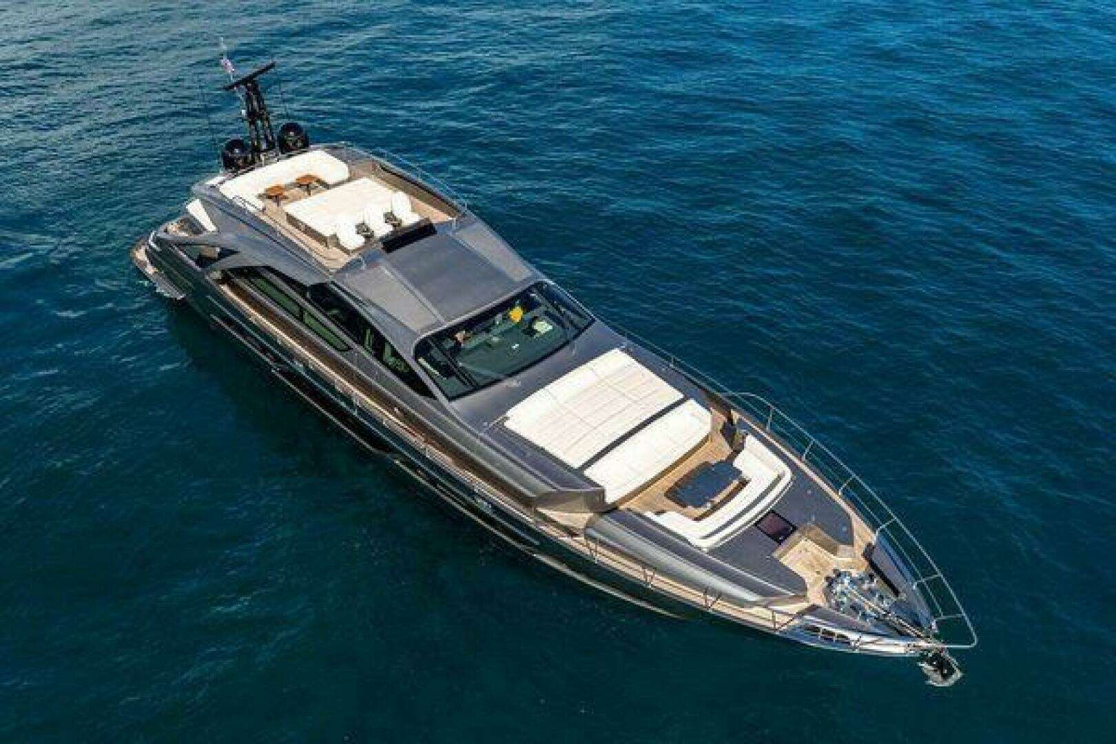 2019 Pershing — - Image 18