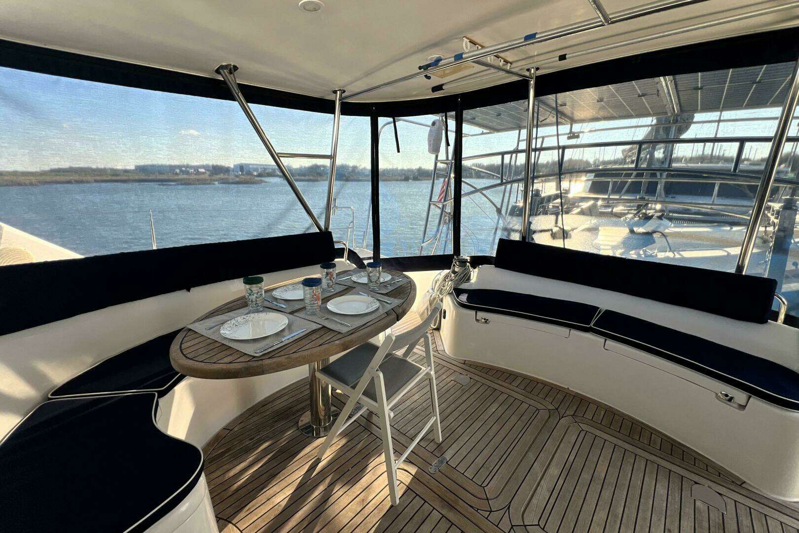 2011 Privilege 495 Owners Edition - Image 3