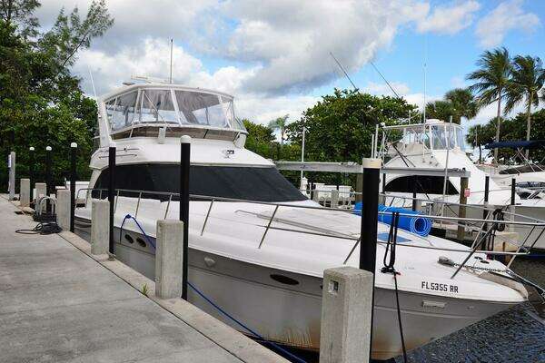 1998 Sea Ray 480 Sedan Bridge