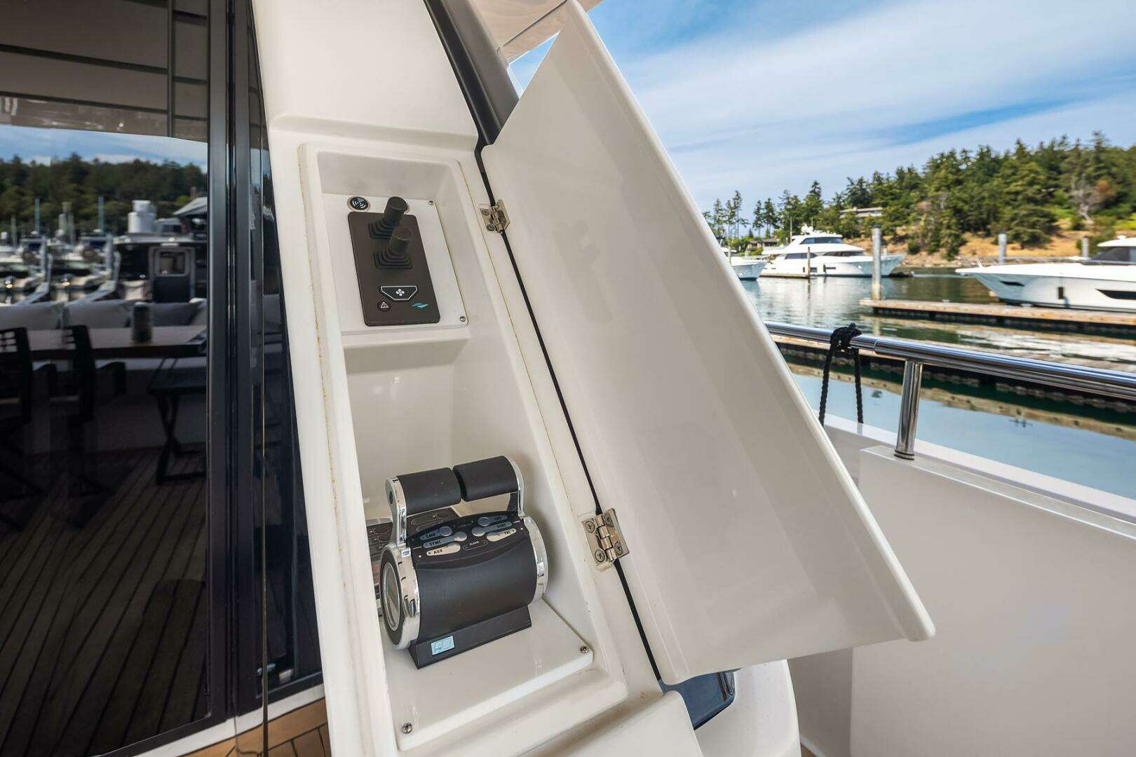2023 Sanlorenzo SL86 - Image 53