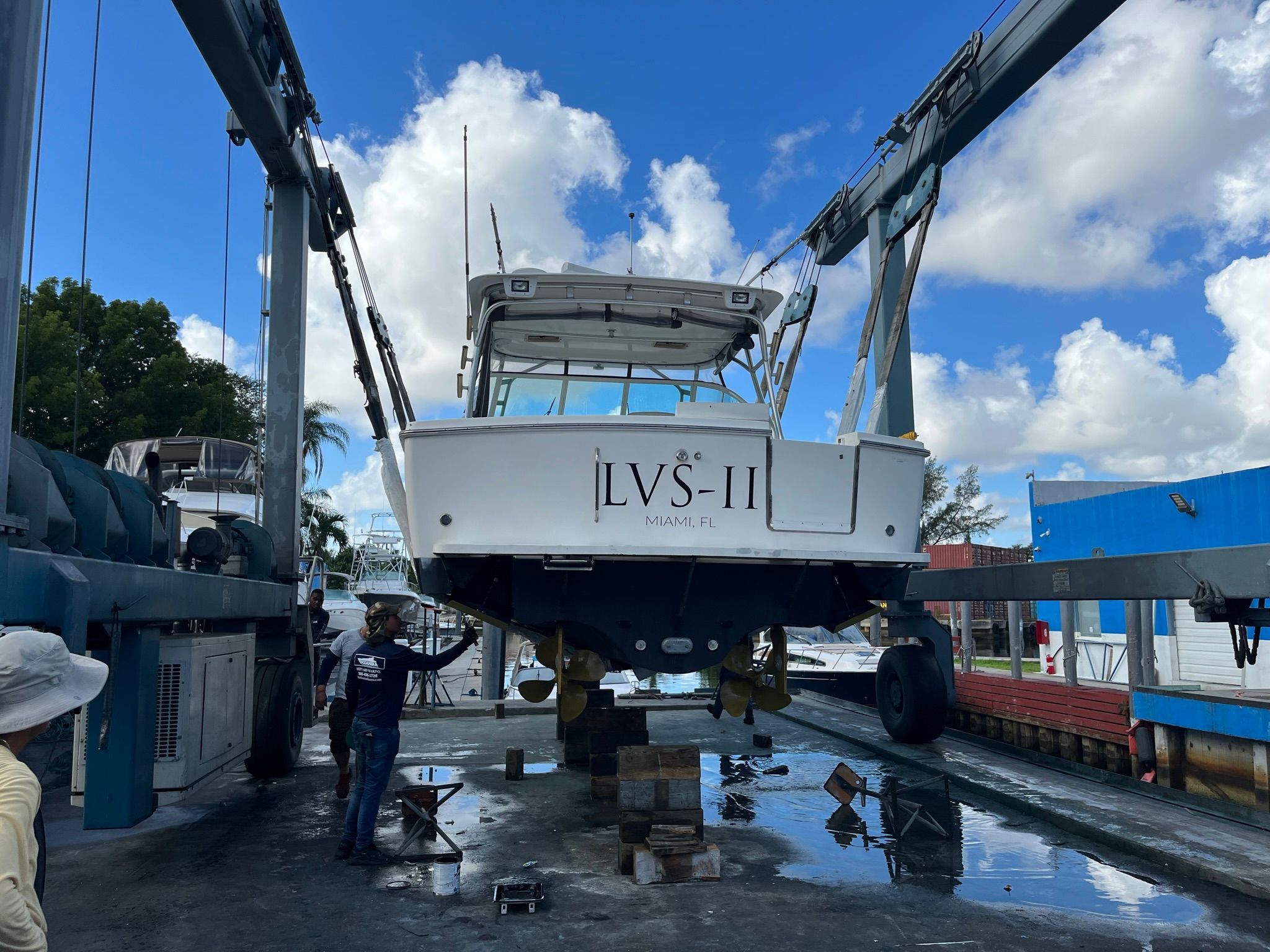 2006 Wellcraft Coastal 360 - 18