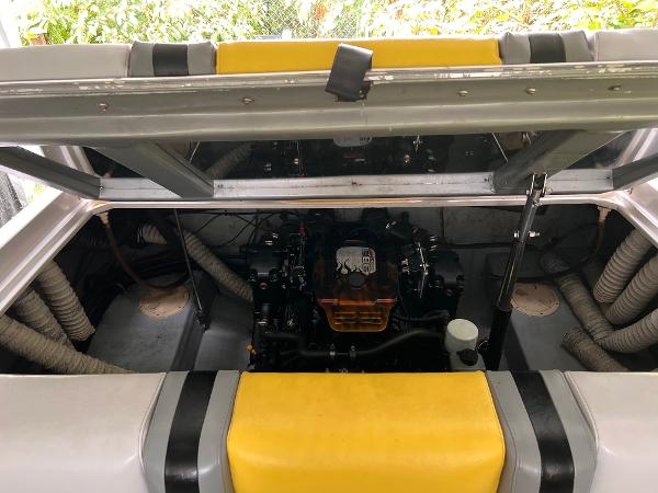1988 Donzi Z25 - 7