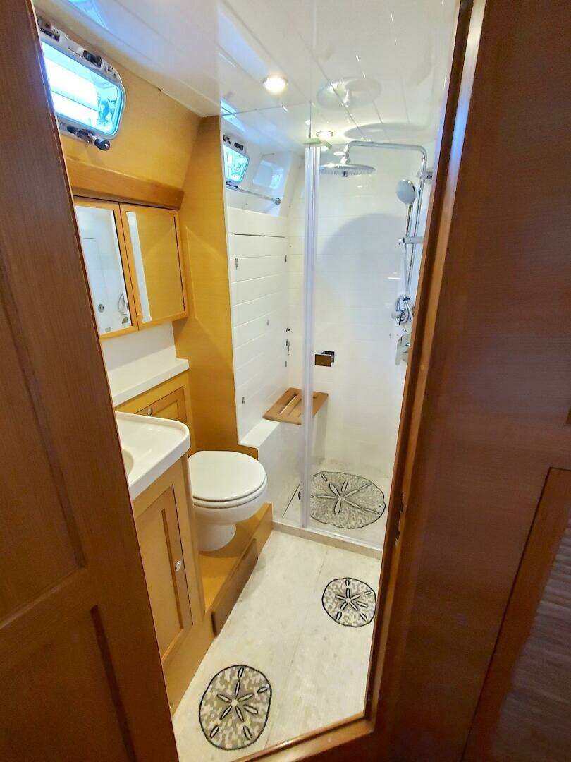 2023 Bluewater 56 - Image 31