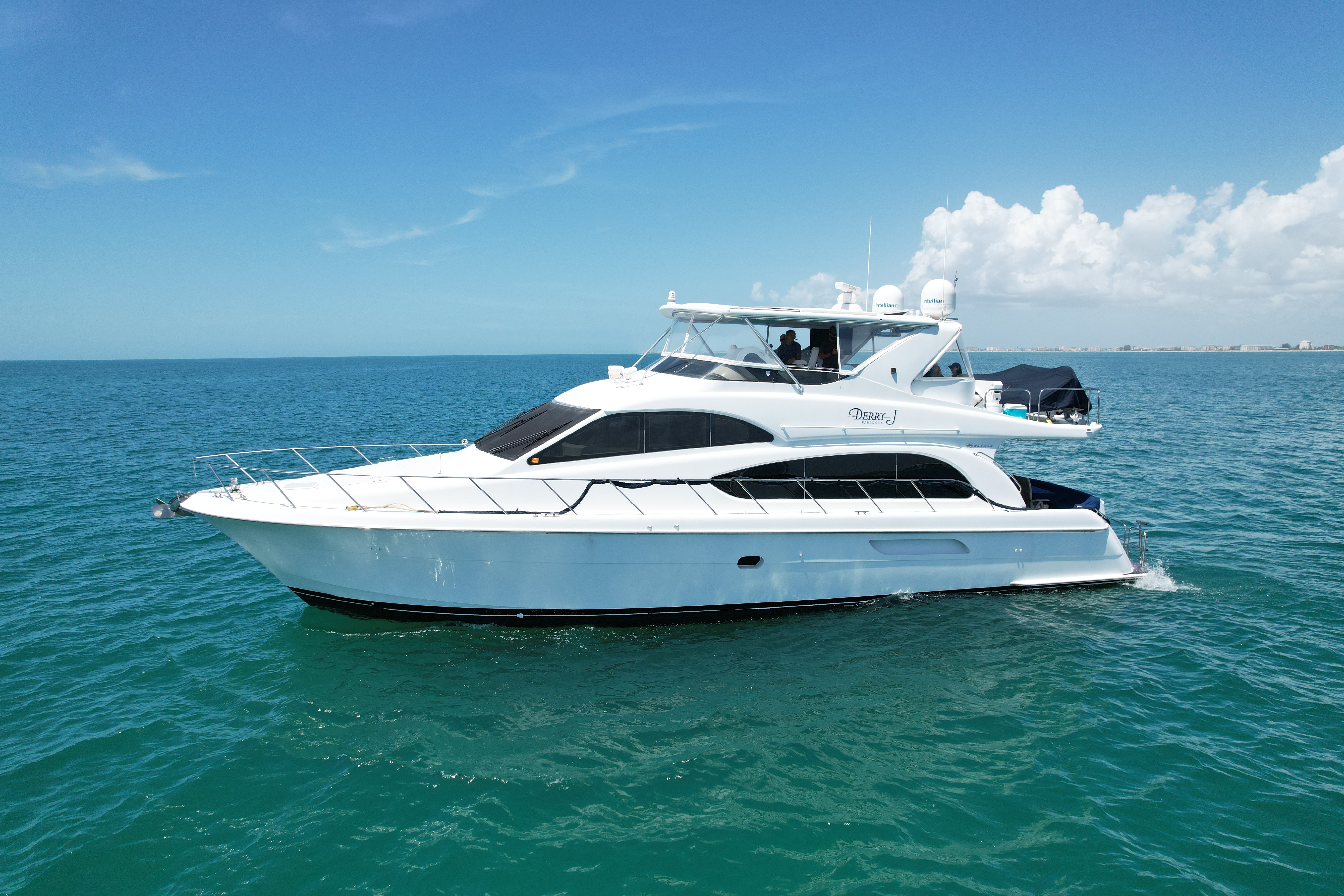 2006 Hatteras 64 Motor Yacht - 2