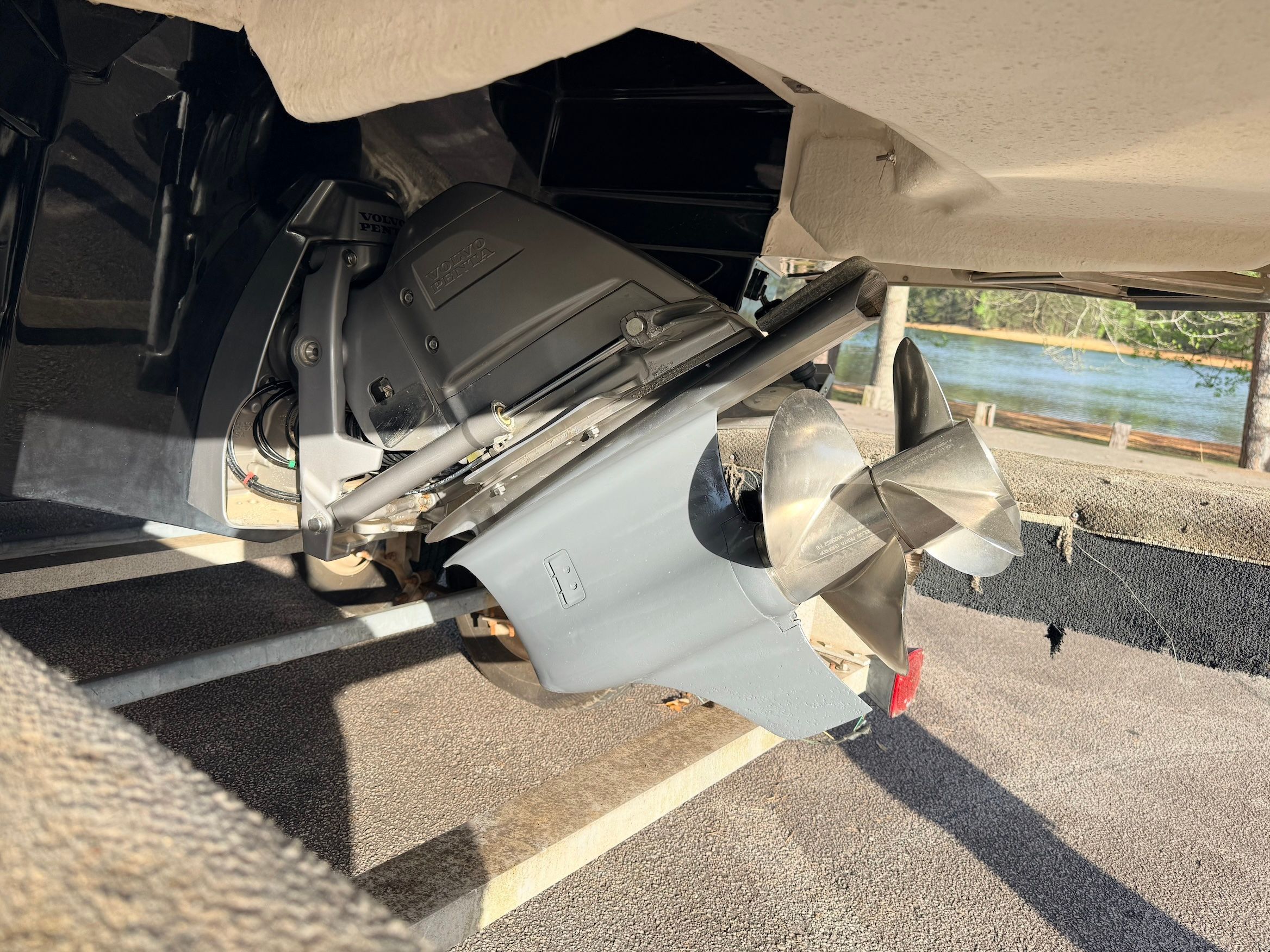 2016 Regal 24 FasDeck RX - 6