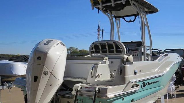 2024 Crownline 210 CC Finseeker - 18