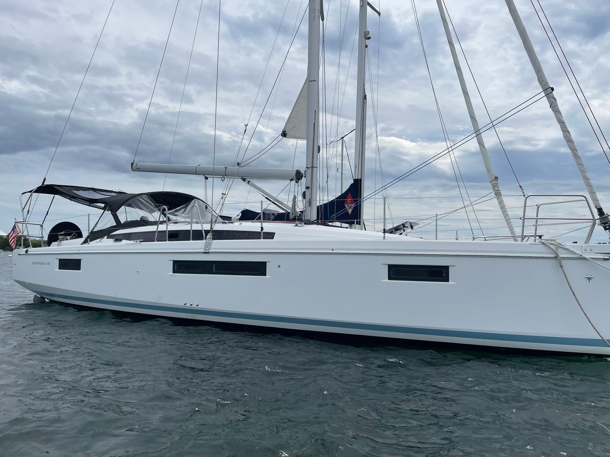 2021 Jeanneau Sun Odyssey 410