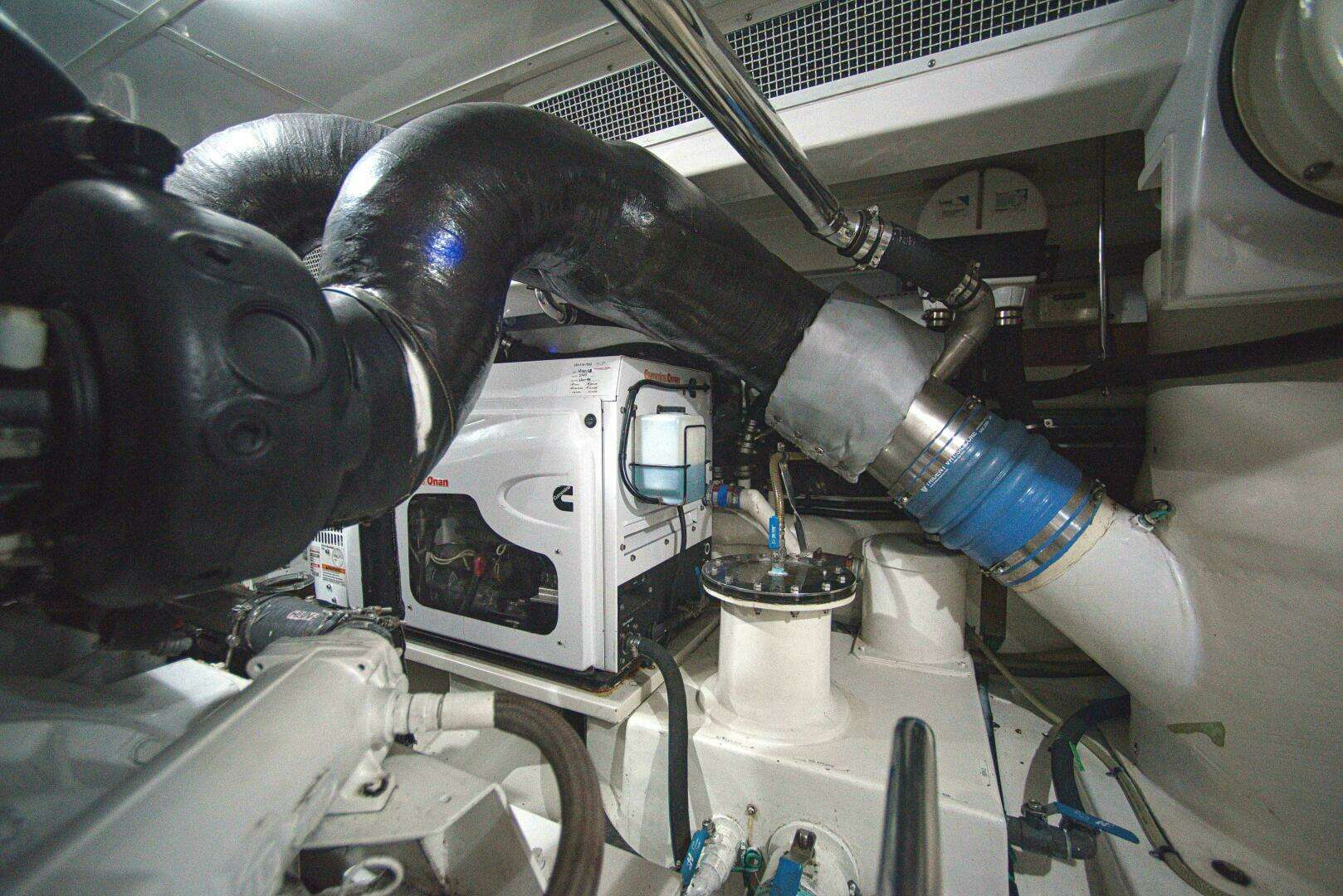 2011 Marlow Explorer 70E - Image 42