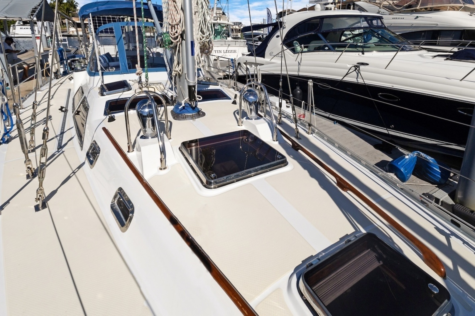 2009 Hylas 46 - Image 8