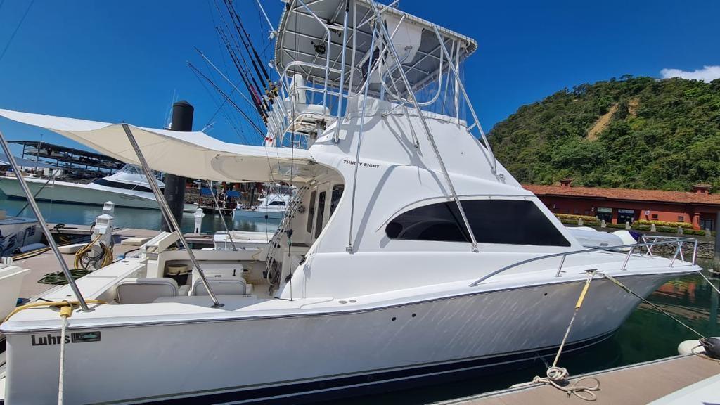 2005 Luhrs 38 Convertible