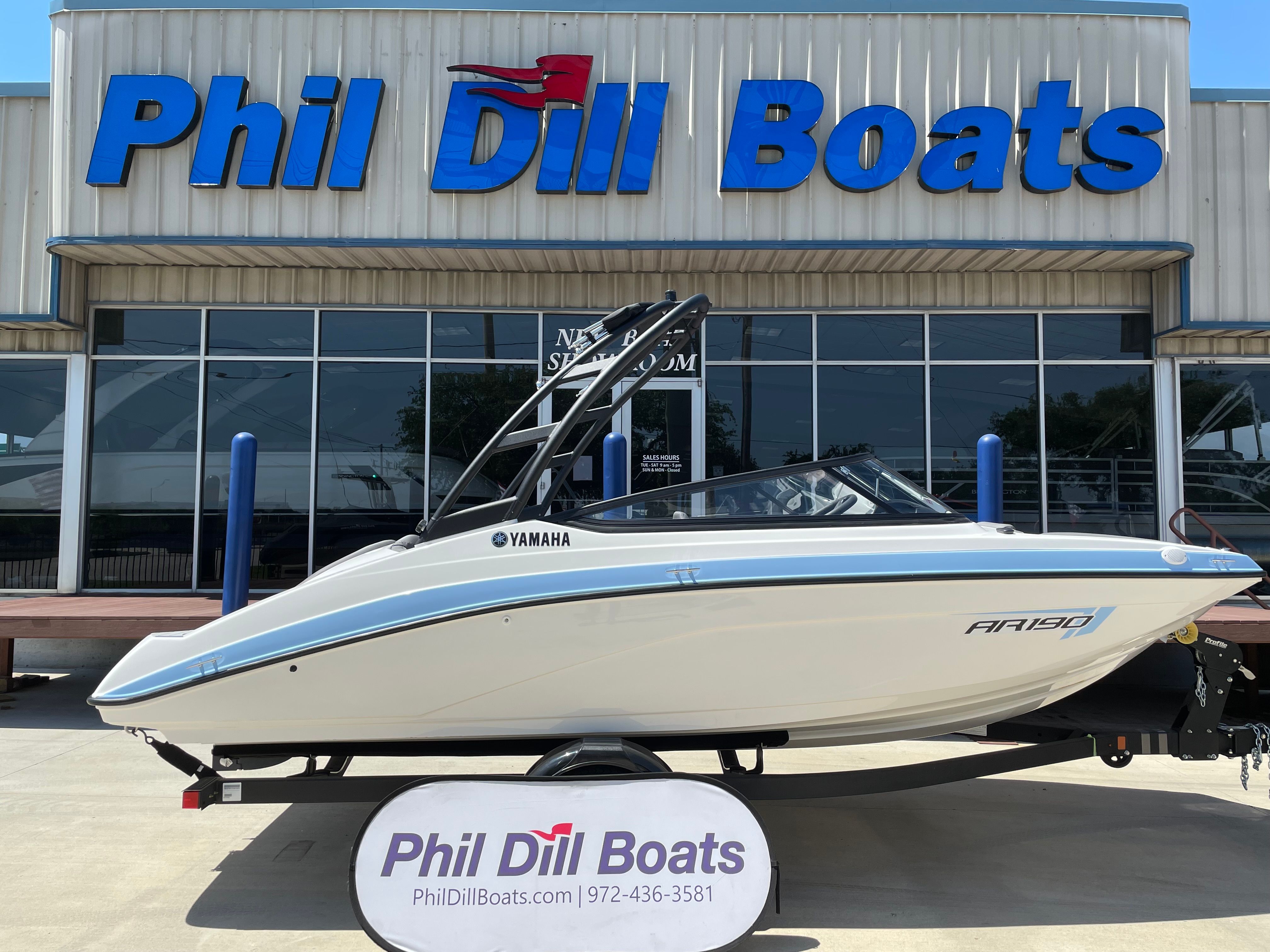 2026 Yamaha Boats AR190