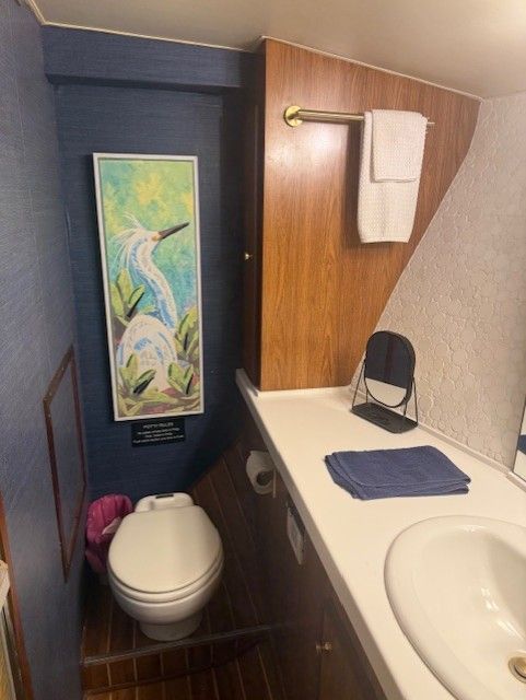 1986 Hatteras 52C - 9