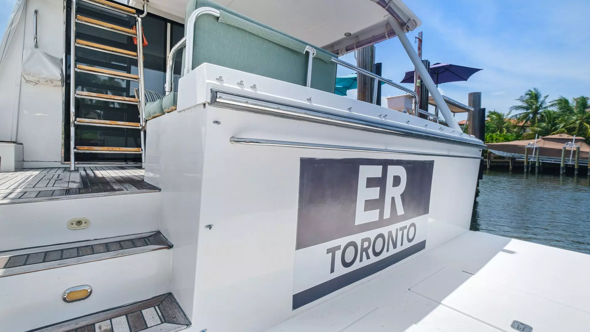 2000 Pacific Mariner 65 Motoryacht - Image 14