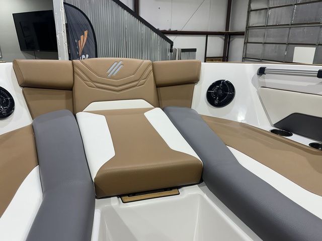 2025 ATX Surf Boats 24 Type-S - 12