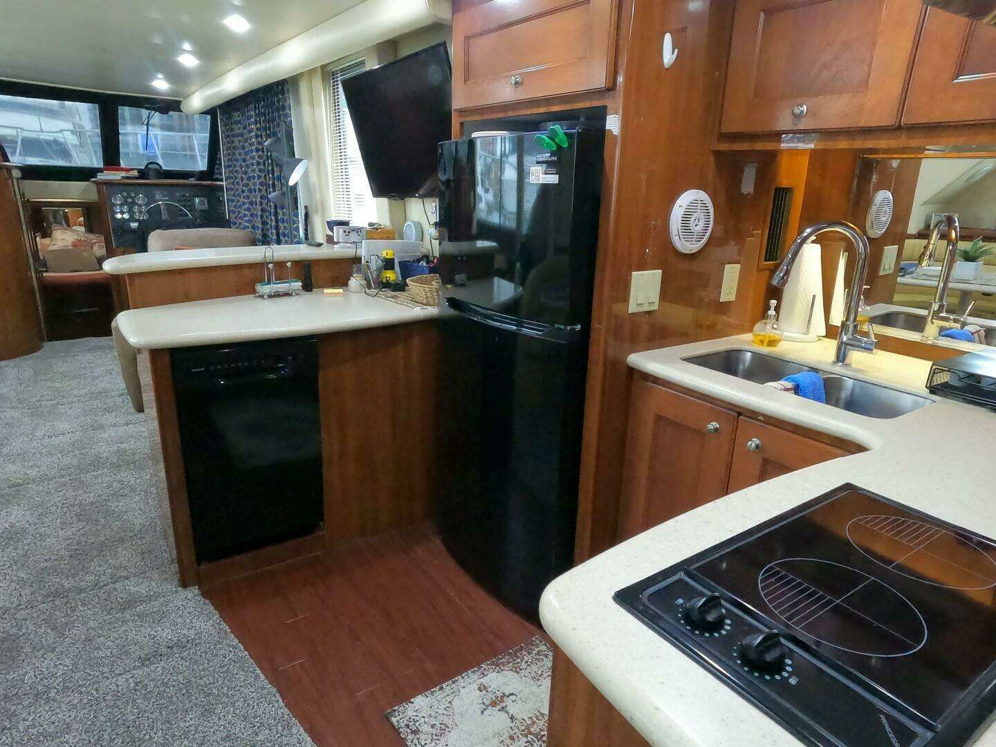 2006 Bluewater 5200 - Image 7