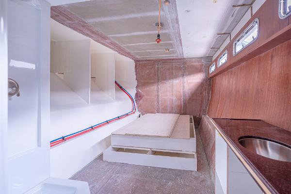 Interior of 2025 Catamaran Bloomfield 86 Motorsailor, featuring modern design and spacious layout.